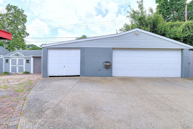 3116 Osprey Rd, Louisville, KY 40213 - view of detached garage