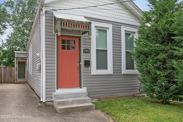 948 Samuel St, Louisville, KY 40204 - doorway to property