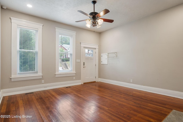 948 Samuel St, Louisville, KY 40204 - entrance foyer with hardwood / wood-style flooring, ceiling fan, and a textured ceiling