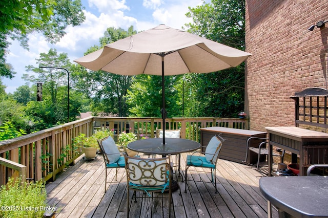 7009 Quail Brace Ct, Louisville, KY 40241 - wooden deck with outdoor dining space