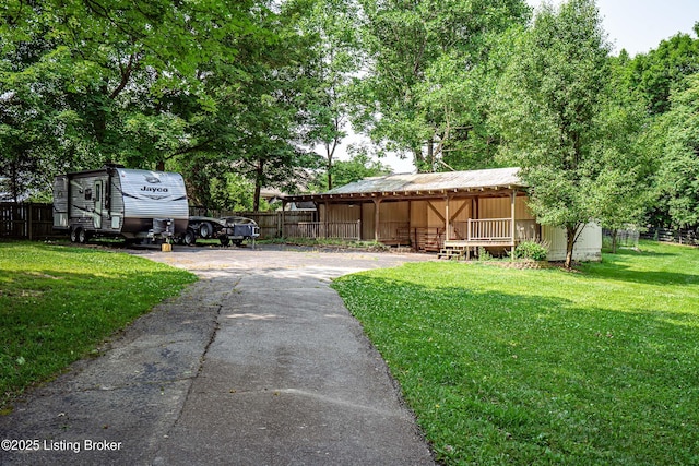 2918 Spickert Knob Rd, Floyds Knobs, IN 47119 - view of yard with asphalt driveway