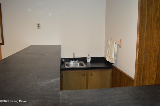 8413 Old Boundary Rd, Louisville, KY 40291 - indoor wet bar with wainscoting