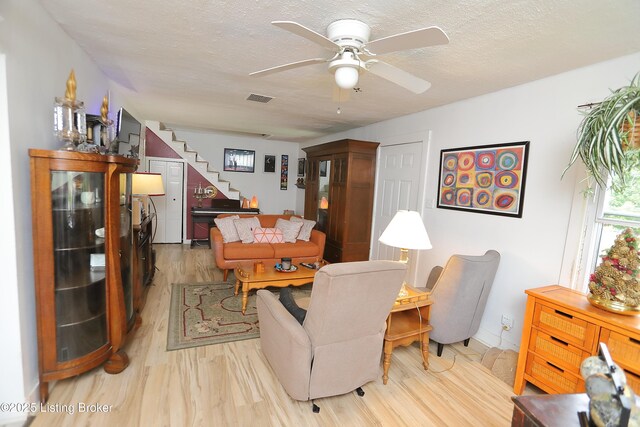 6801 Triangle Dr, Louisville, KY 40214 - photo 5