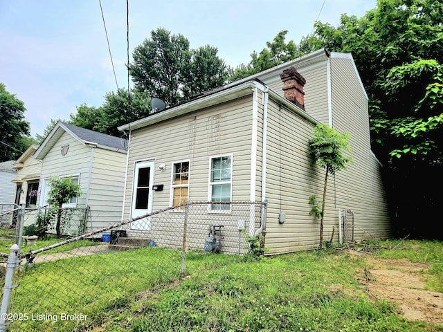 2426 Rowan St, Louisville, KY 40212 - view of front of home