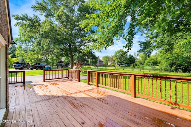 3627 E Locust Cir, Prospect, KY 40059 - wooden deck featuring a fenced backyard