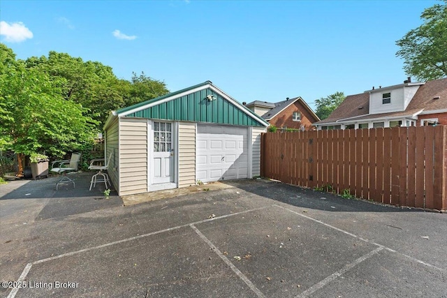 3904 Poplar Level Rd, Louisville, KY 40213