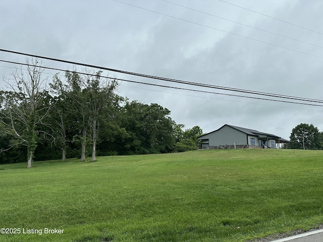 9115 Independence School Rd, Louisville, KY 40228 - view of green lawn