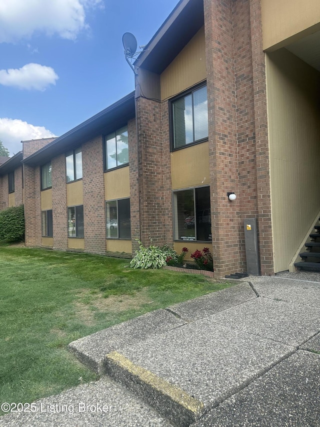 7008 Wildwood Cir Unit 57, Louisville, KY 40291 - photo 2
