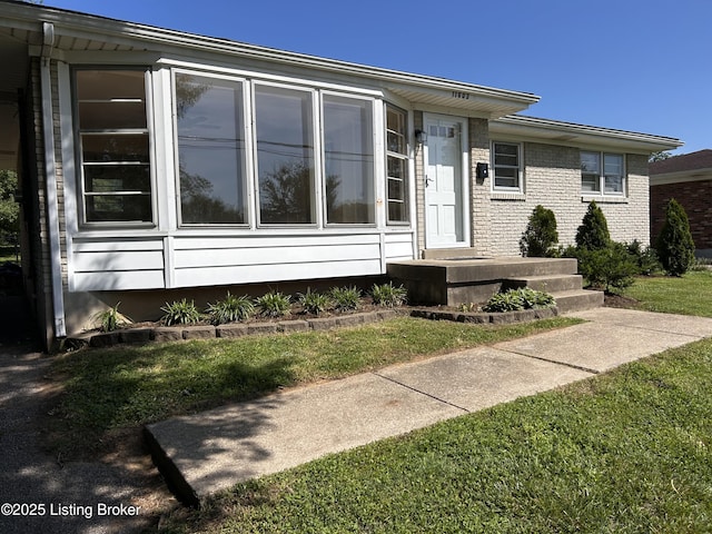 11603 Leemont Dr, Louisville, KY 40272 - photo 1