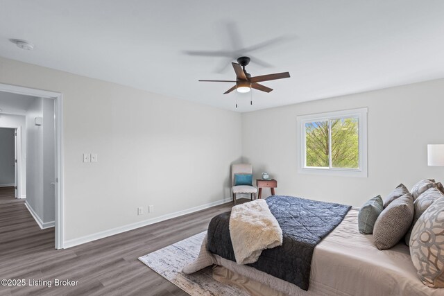 5515 Hempstead Rd, Louisville, KY 40207 - bedroom with wood finished floors and ceiling fan