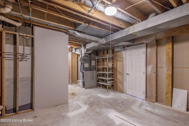5515 Hempstead Rd, Louisville, KY 40207 - unfinished below grade area with heating unit