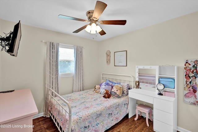 3408 Acacia Ave, Shepherdsville, KY 40165 - bedroom featuring wood finished floors and a ceiling fan