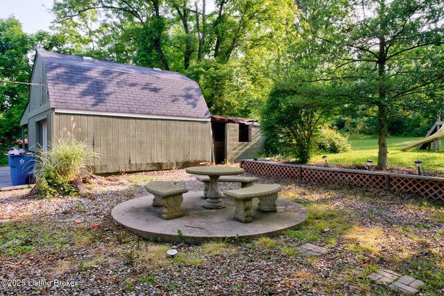4009 Chenoweth Run Rd, Louisville, KY 40299 - photo 20