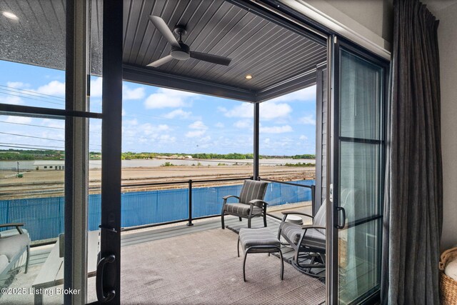 104 Howard Ln, Jeffersonville, IN 47130 - balcony with ceiling fan