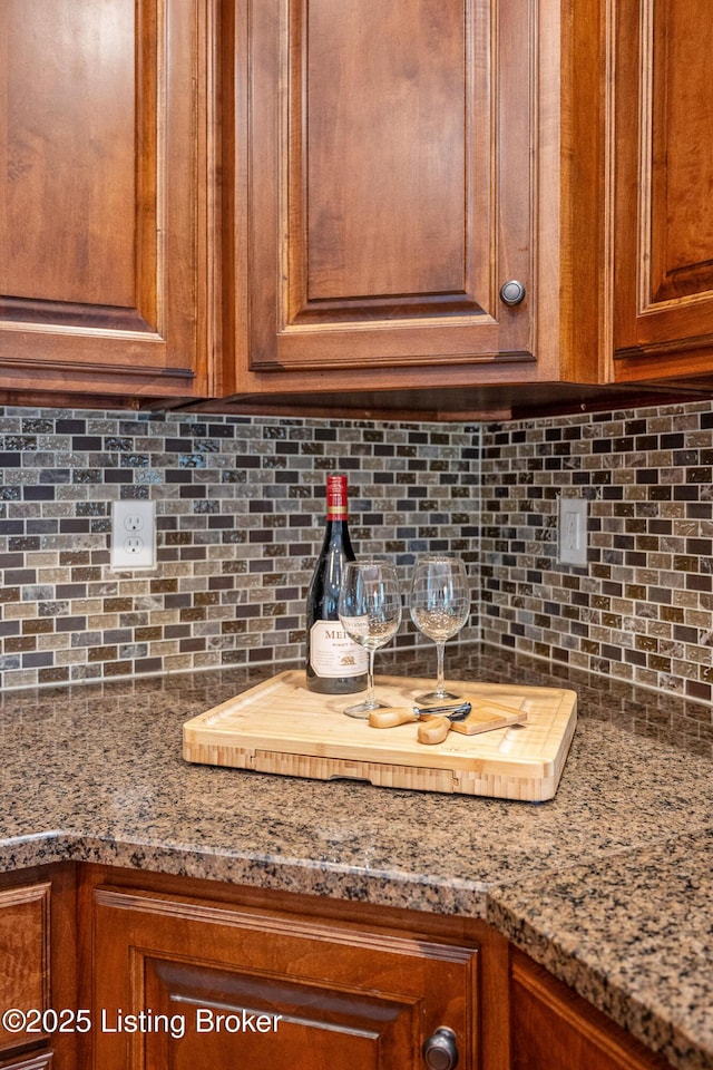 905 Fossil Creek Cir, Louisville, KY 40245 - photo 24