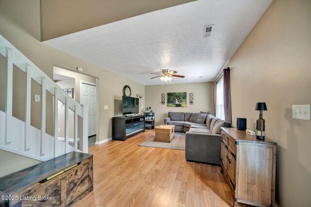9415 Bayberry Green Ln, Louisville, KY 40291 - photo 15