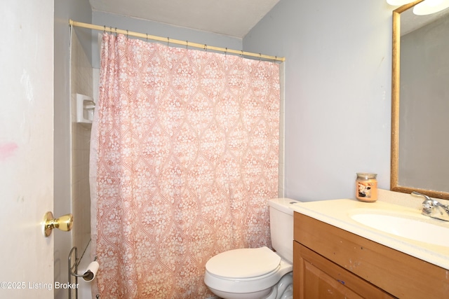 119 E Blue Jay Rd, Louisville, KY 40229 - full bath featuring vanity and a shower with curtain