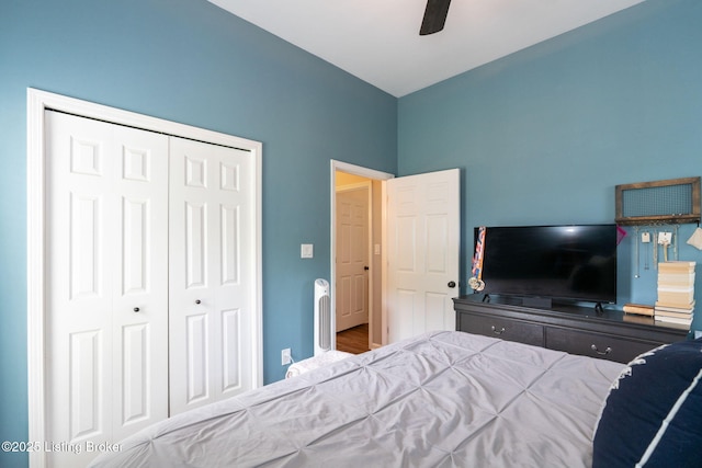 835 Forrest St, Louisville, KY 40217 - bedroom featuring a closet and a ceiling fan