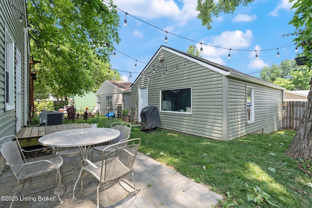 835 Forrest St, Louisville, KY 40217 - view of patio / terrace with outdoor dining space
