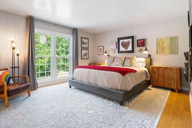 7104 Fox Harbor Rd, Prospect, KY 40059 - bedroom with light wood-style flooring