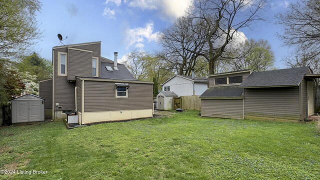 4808 Redmon Ct, Louisville, KY 40291 - photo 37