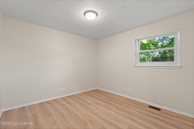 10703 Dennybrook Way, Louisville, KY 40299 - photo 19