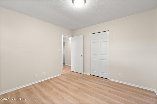 10703 Dennybrook Way, Louisville, KY 40299 - photo 18