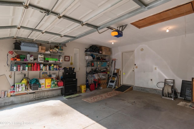 115 Canewood Blvd, Georgetown, KY 40324 - garage featuring a garage door opener