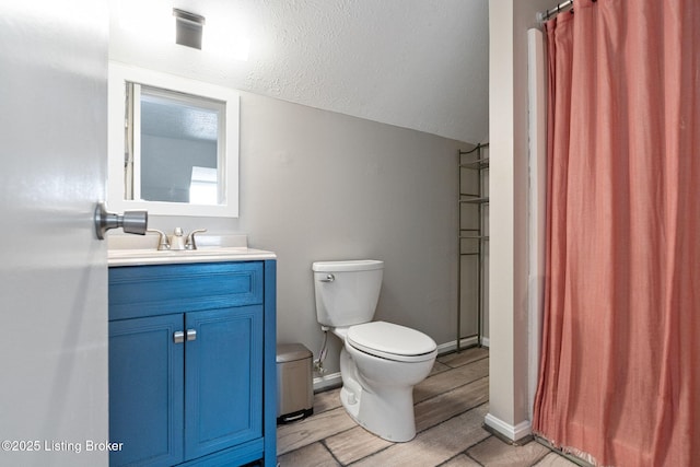 10757 Colonial Woods Ct, Louisville, KY 40023 - full bath featuring vanity, wood finished floors, and a shower with curtain