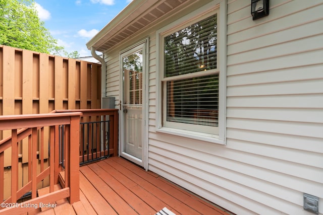 10757 Colonial Woods Ct, Louisville, KY 40023 - view of wooden deck