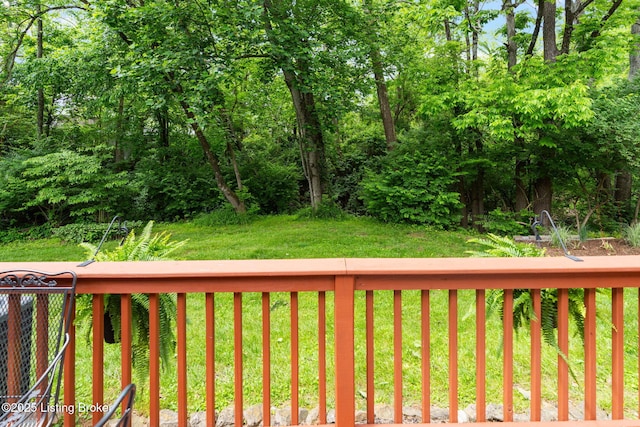 10757 Colonial Woods Ct, Louisville, KY 40023 - wooden deck with a lawn