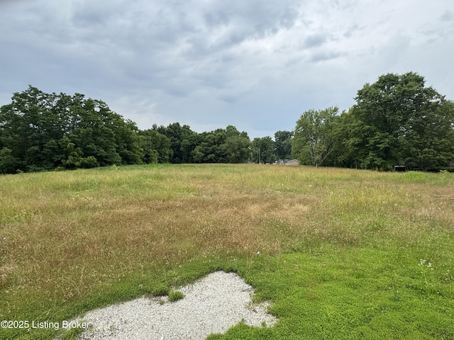 13111 Meadowlawn Dr, Louisville, KY 40272