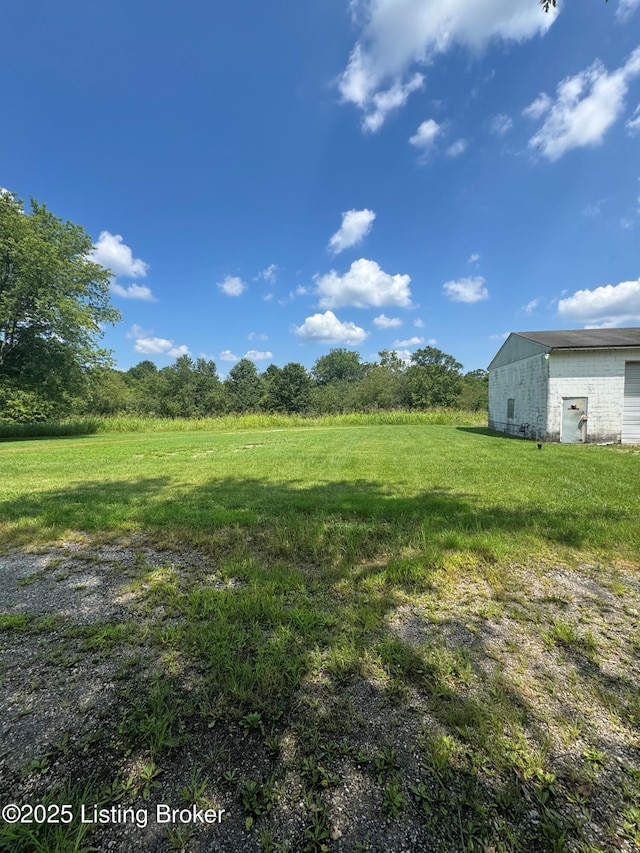 13111 Meadowlawn Dr, Louisville, KY 40272 - photo 2