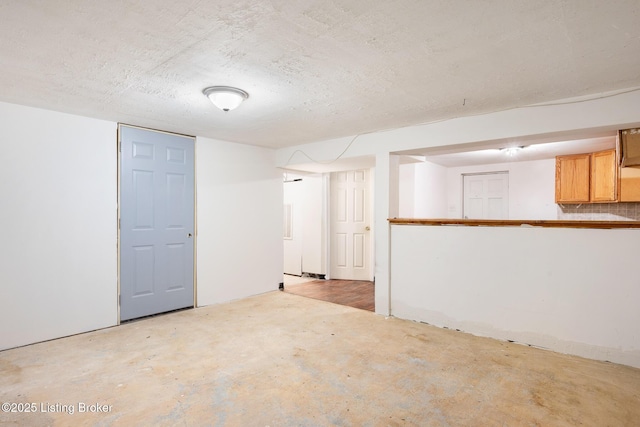 1833 Farnsley Rd, Louisville, KY 40216 - view of finished below grade area