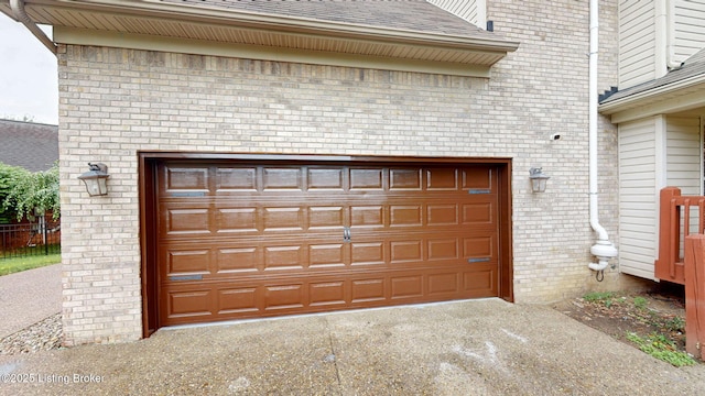 4301 Juniper Forest Pl, Louisville, KY 40245 - garage featuring driveway