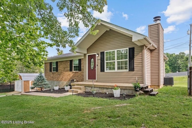 1376 Darlene Ct, Radcliff, KY 40160 - view of front of home with a chimney and an outdoor structure