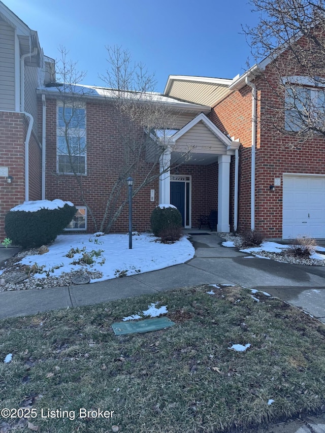 7073 Glen Kerry Ct, Florence, KY 41042 - view of front of house featuring brick siding