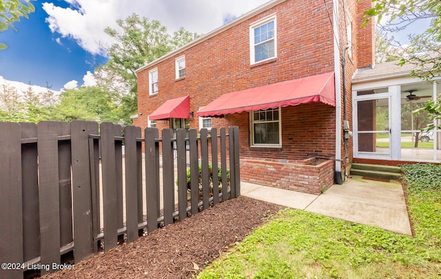 8613 Whipps Bend Rd, Bellemeade, KY 40222 - back of house with brick siding