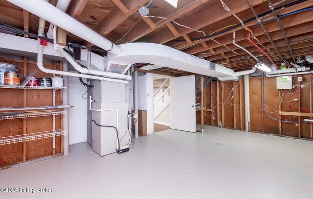 8613 Whipps Bend Rd, Bellemeade, KY 40222 - unfinished below grade area with heating unit and stairs