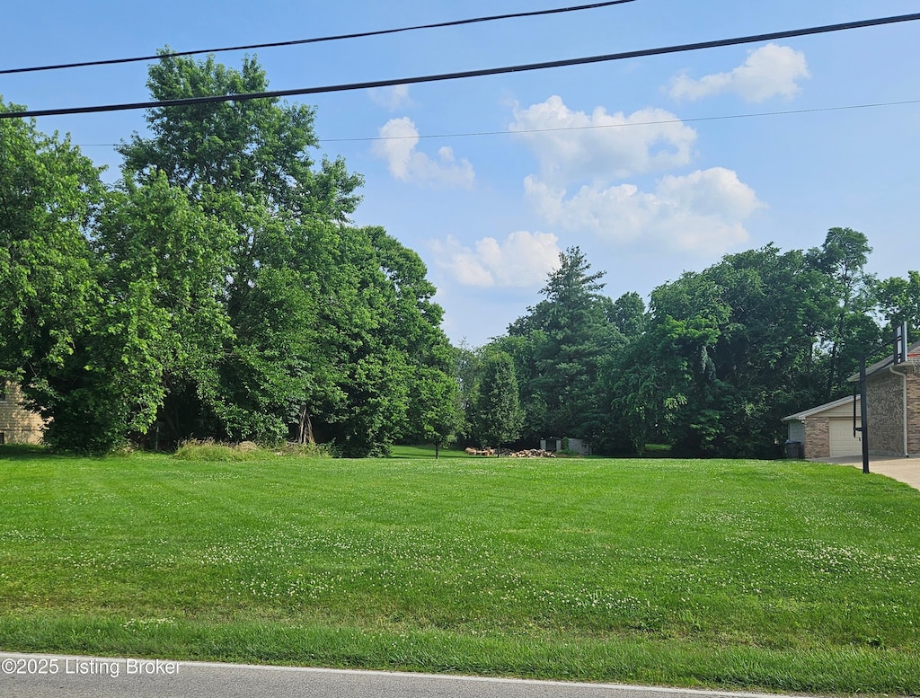 5810 Applegate Ln, Louisville, KY 40219