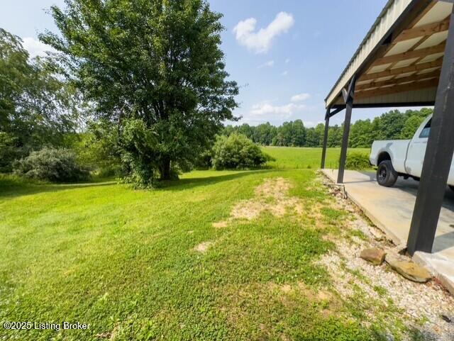 2866 Sunbeam Rd, Leitchfield, KY 42754 - view of grassy yard