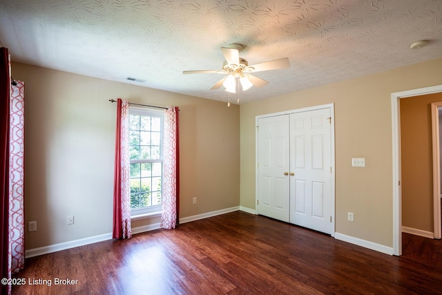 1003 Persimmon Pl, La Grange, KY 40031 - unfurnished bedroom featuring dark wood finished floors, a closet, and a ceiling fan
