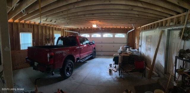 1102 W Hebron Ln, Shepherdsville, KY 40165 - view of garage