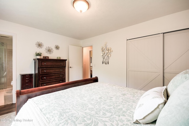 7327 Sideoats Dr, Crestwood, KY 40014 - bedroom with wood finished floors and ensuite bath