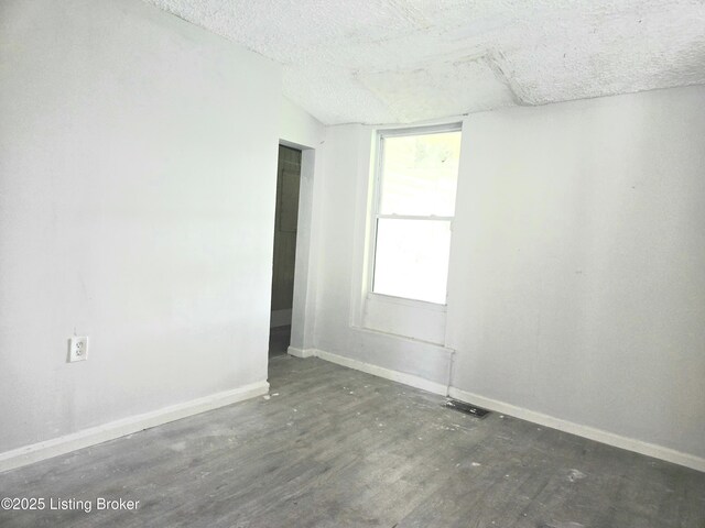 2616 Duncan St, Louisville, KY 40212 - photo 18