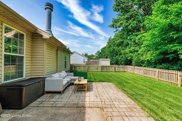 9511 Arrowridge Dr, Louisville, KY 40229 - fenced backyard with a patio area and an outdoor living space