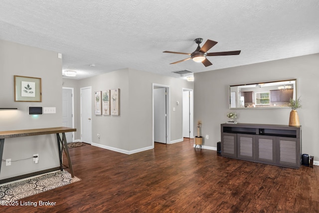 9511 Arrowridge Dr, Louisville, KY 40229 - living area with a ceiling fan, wood finished floors, and a textured ceiling