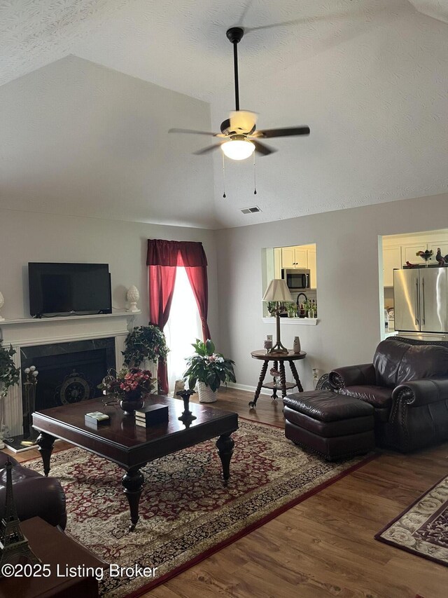 3402 Rainview Cir, Louisville, KY 40220 - photo 8
