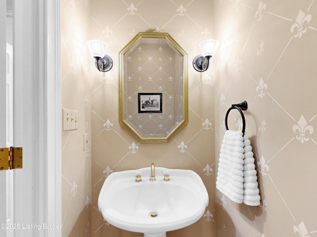 17217 Mallet Hill Dr, Louisville, KY 40245 - bathroom featuring a sink