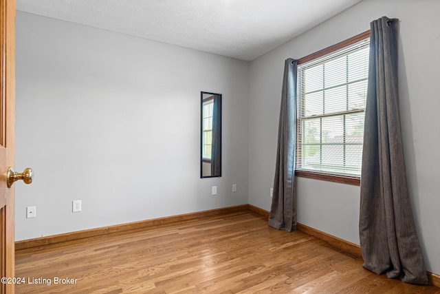 2773 Martin Pierce Rd, Cub Run, KY 42729 - unfurnished room with light wood finished floors and baseboards